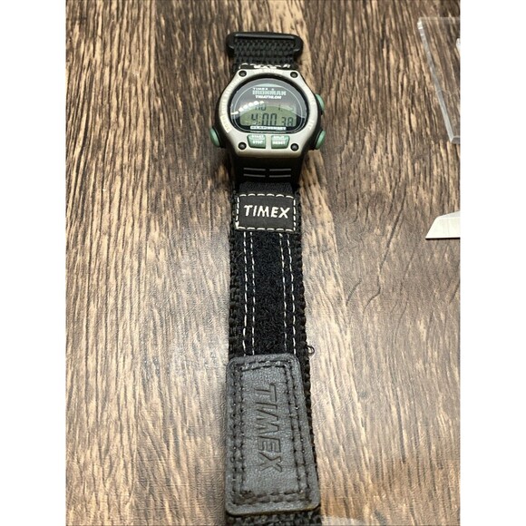 Vintage Timex Ironman Triathalon  Women’s Watch Green, Gray, and Black main image 7